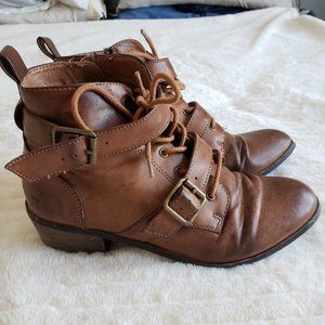 Forever 21 Ankle Oxford Boot Size 8